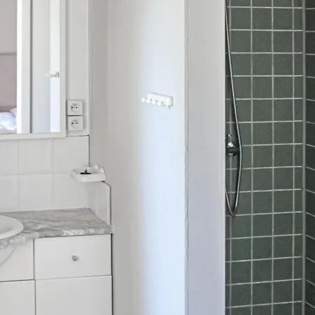 Amazing In With Kitchen *